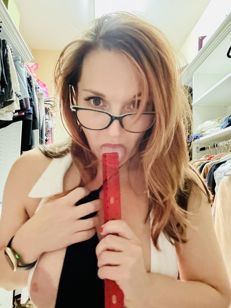 Tellmehowyouwanttometofuckyou