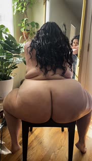 26, no birth control, and a giant ass 😇