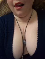  Big girl wearing a necklace and having her lip licked by a guy
