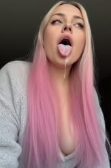 Pinky lip lips