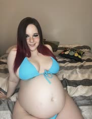 Horny and pregnant - gunna get this bikini wet ;)