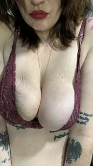 Do you like my cleavage?